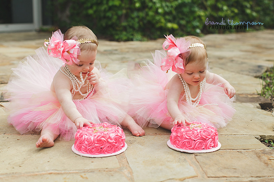plano multiples photographer, dallas twins photographer, twins cake smash