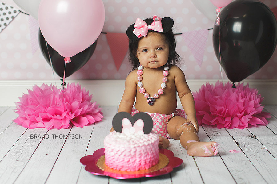 plano cake smash, minnie mouse cake smash, plano baby photographer