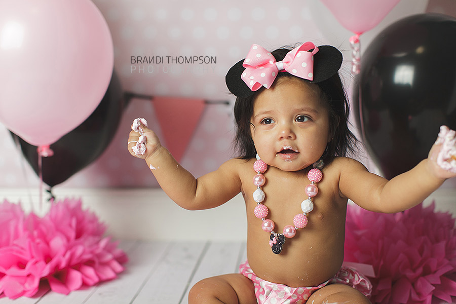 plano cake smash, minnie mouse cake smash, plano baby photographer