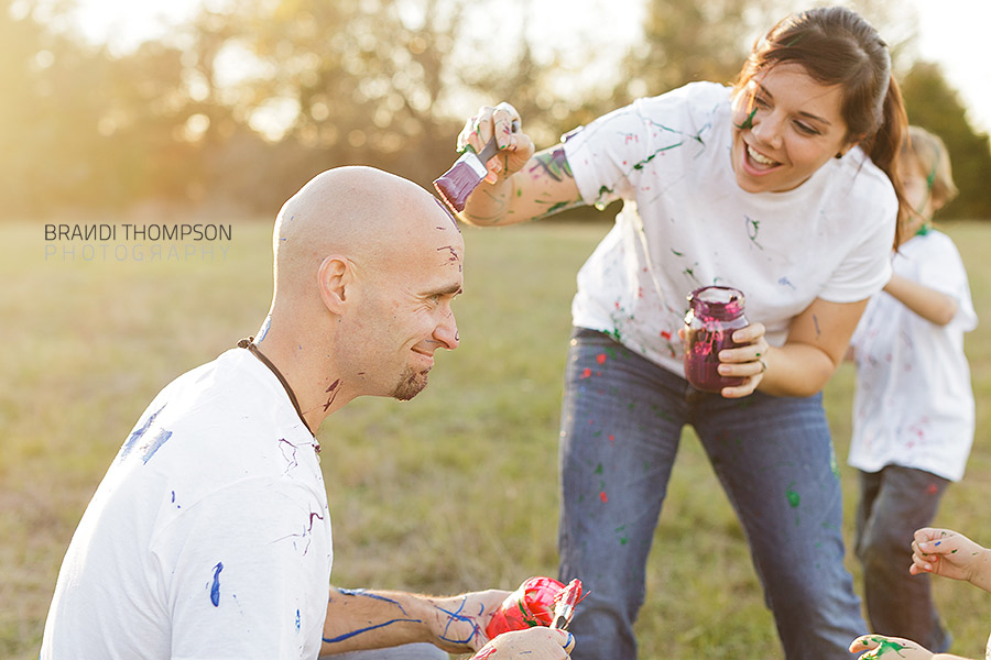 paint fight family photos