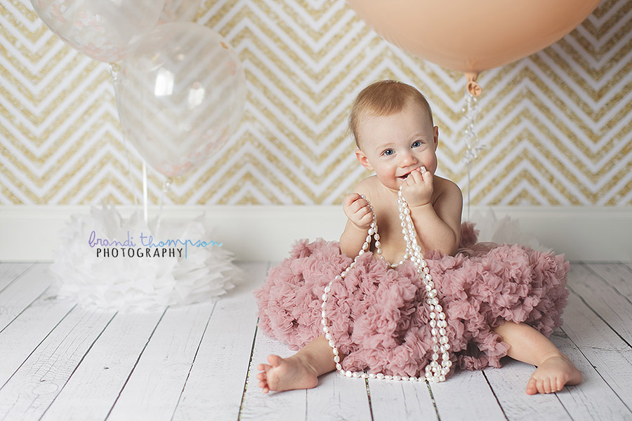 plano cake smash photography