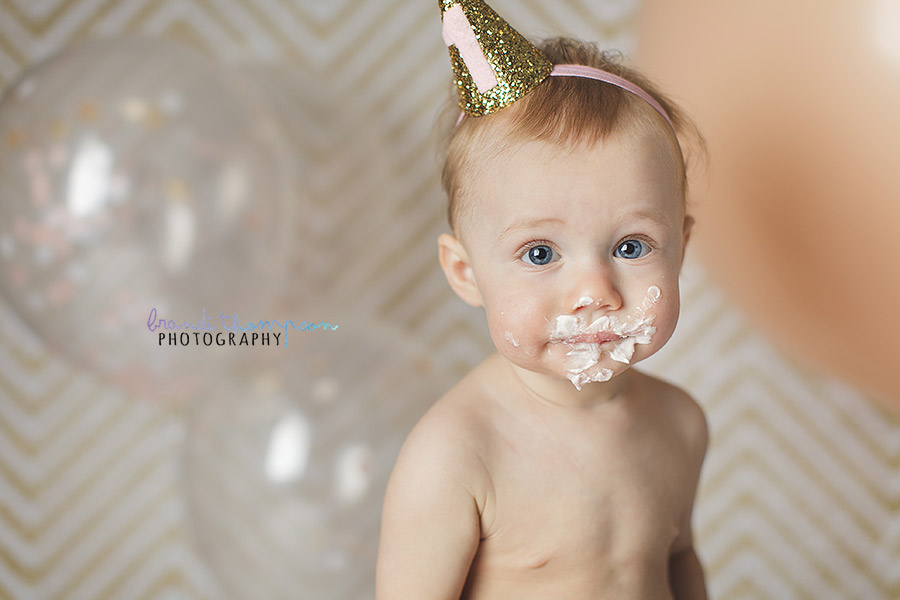 plano cake smash photography