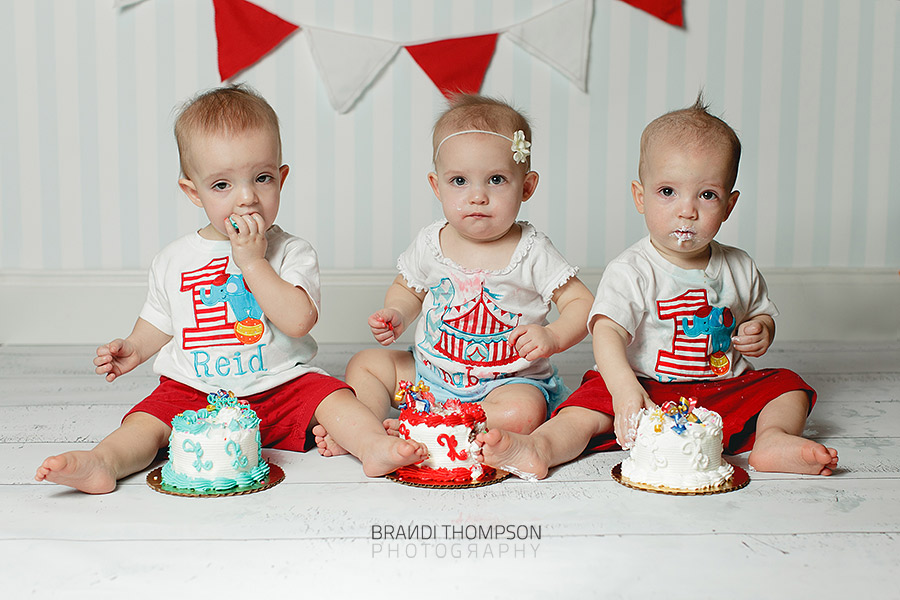 triplet cake smash